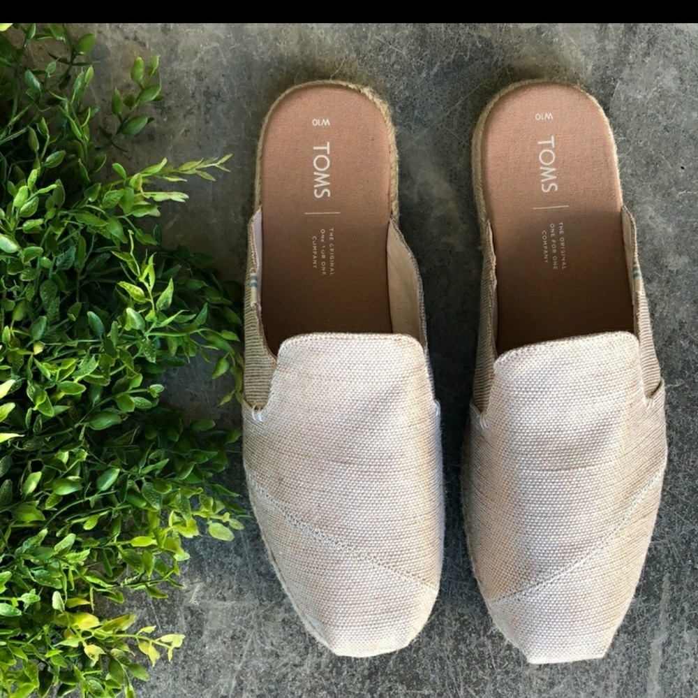 Toms rose gold canvas espadrilles